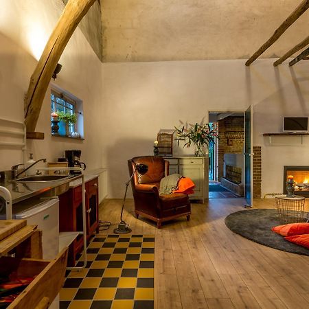 Nuth Aan De Holle Weg. Zeer Landelijk Gelegen Verbouwde Stal Tot Woning מראה חיצוני תמונה
